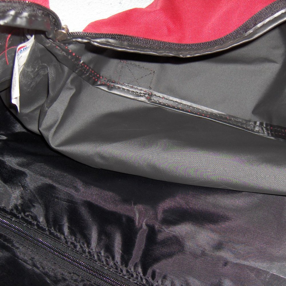American Tourister Wheeled Duffel Bag - Picture 7 of 8